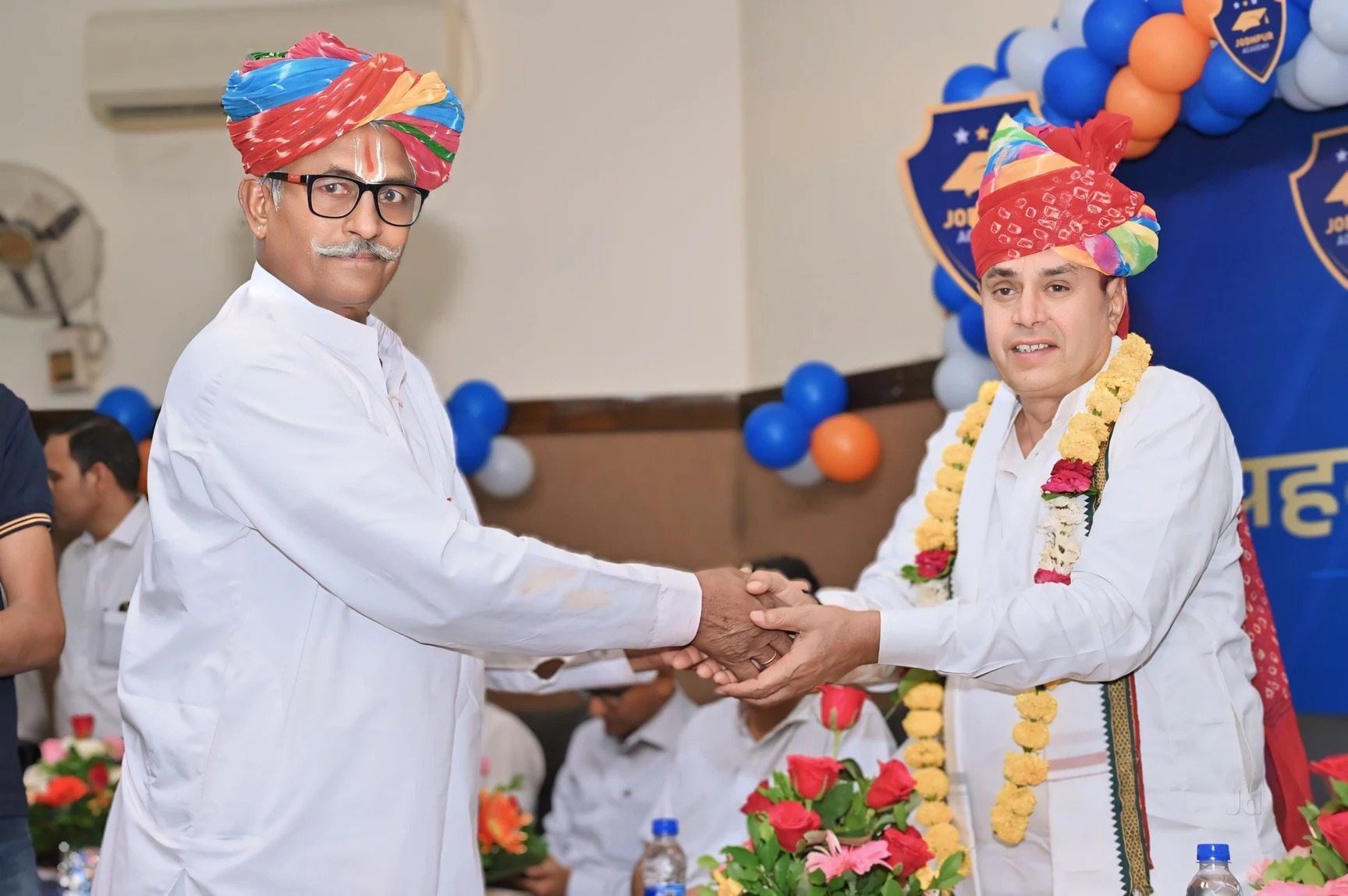 Image gallery marquee